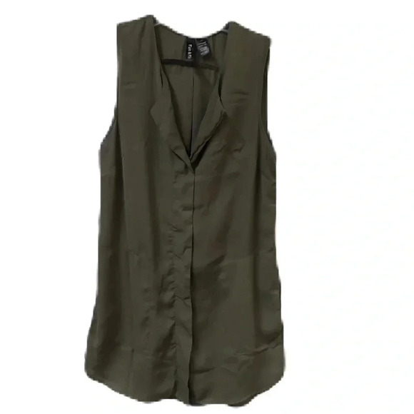 Fun & Flirt sleeveless blouse size medium - Picture 1 of 3